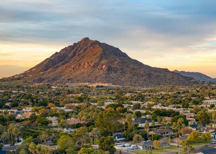 Camelback Mountain in Phoenix, Arizona